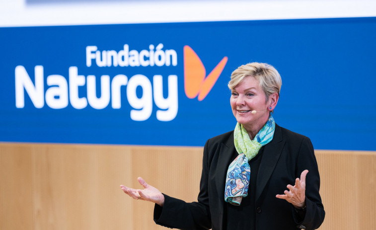 Granholm i Wolf coincideixen que la transició energètica avança, però l'escenari polític mundial la complica