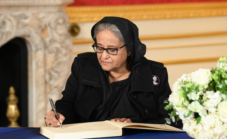 Antiga Primera Ministra de Bangladés, Sheikh Hasina, condemnada a pena de mort