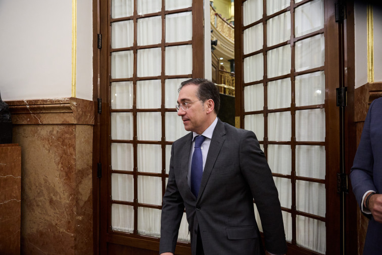 Espanya exigeix el cessament de la violència a l'Iran, però descarta intervenció exterior