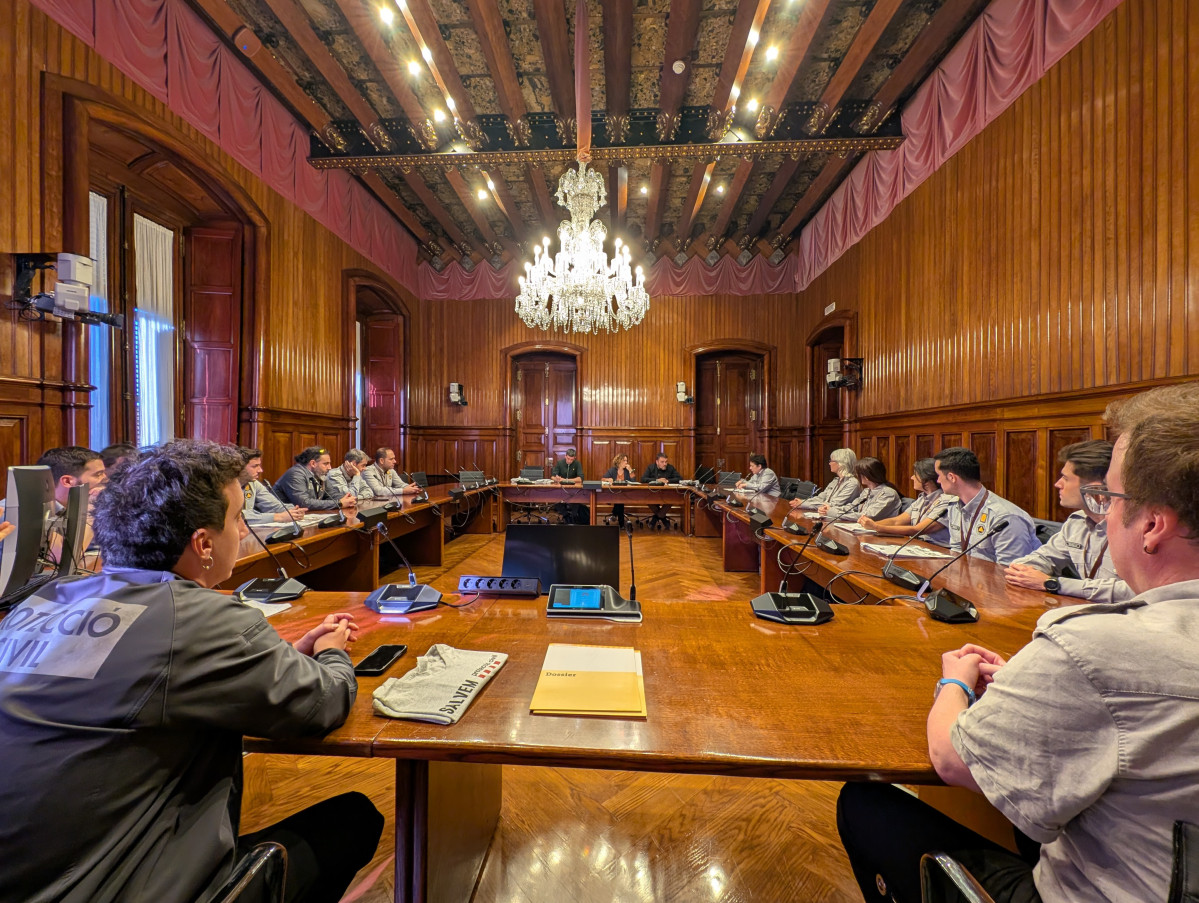 Reuniu00f3 parlamentaris 26 11