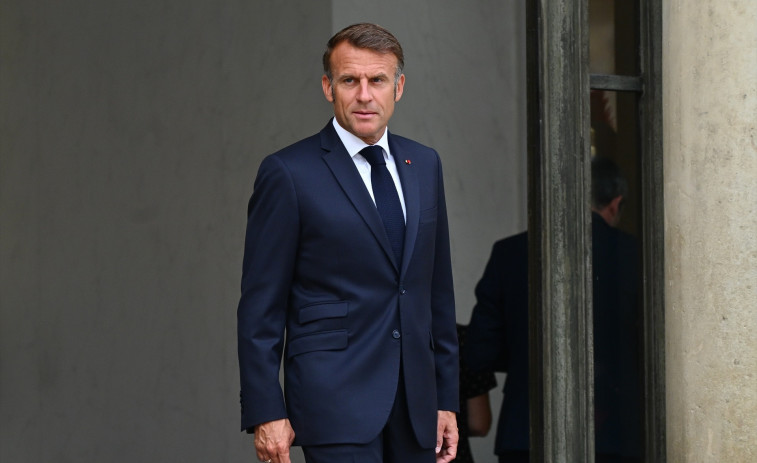 Macron anuncia un servei militar voluntari a partir de l'estiu de 2026