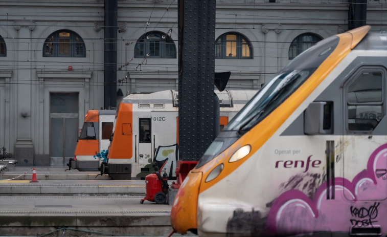 Renfe activa un pla alternatiu els caps de setmana fins a desembre de Figueres a Portbou