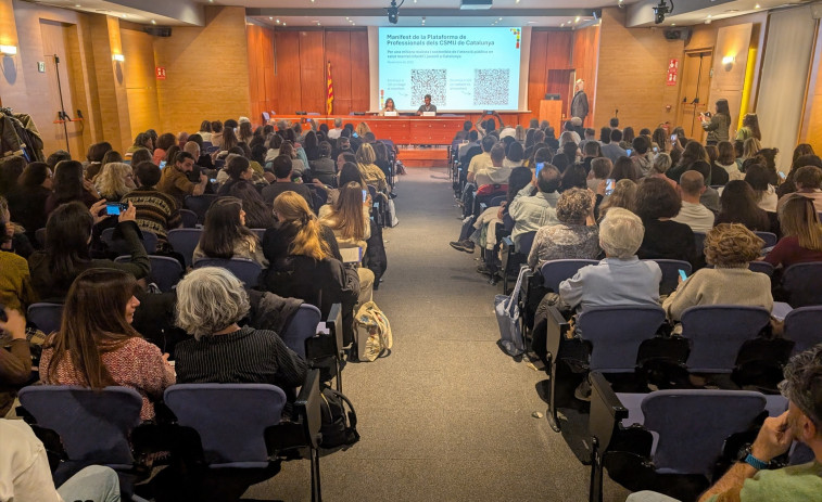 Crisi en la salut mental infantil a Catalunya: els professionals denuncien col·lapse