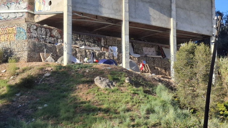 Junts exigeix desallotjar l'assentament del carrer Pirineus de Barcelona: 