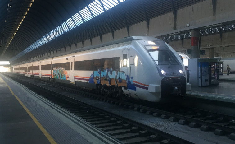 Interrupció de la circulació ferroviària entre Figueres i Portbou: Renfe ofereix un pla alternatiu de transport