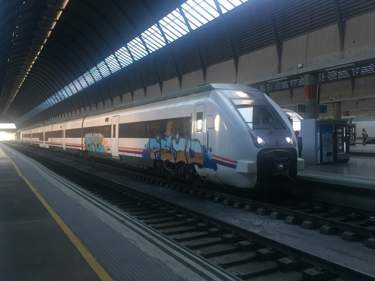 Interrupció de la circulació ferroviària entre Figueres i Portbou: Renfe ofereix un pla alternatiu de transport