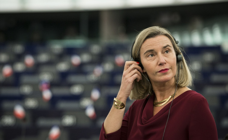 Dimiteix Federica Mogherini: la UE sacsejada per una investigació explosiva per frau i corrupció