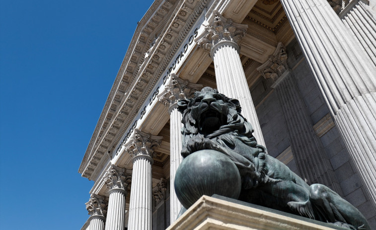 El PSOE arrenca 2026 amb 8 punts més que el PP en el primer CIS de l'any