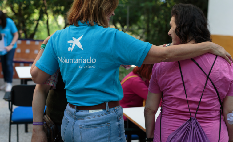 CaixaBank radiografia la solidaritat a Espanya: augment de donatius després de la DANA i un grup de “superdonants”