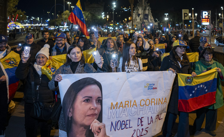 El moment més emocionant del Premi Nobel: María Corina Machado reapareix entre llàgrimes