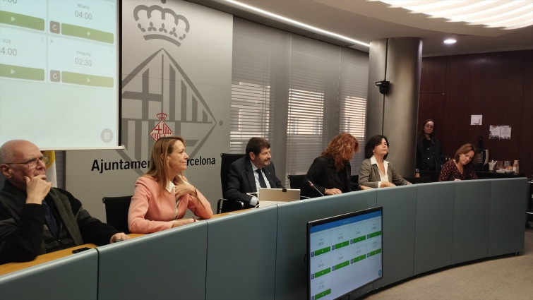 Barcelona avança en l'aprovació final de l'Ordenança de Civisme amb el suport de Junts i ERC