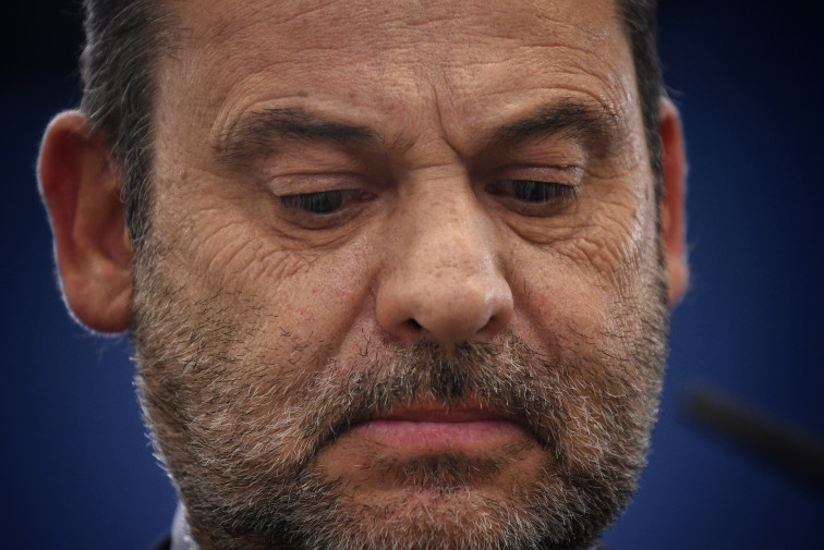 La UCO diu que la trama d'hidrocarburs va pagar un xalet a Ábalos: 