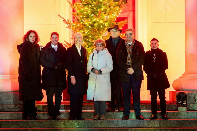 Barcelona aconsegueix el reconeixement de ‘Capital europea de Nadal’ en una cerimònia celebrada a Lituània