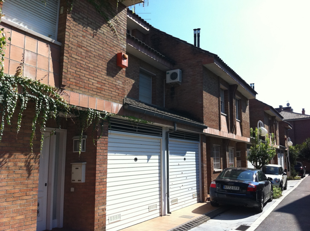 Archivo - Viviendas unifamiliares en Sant Cugat del Vallès