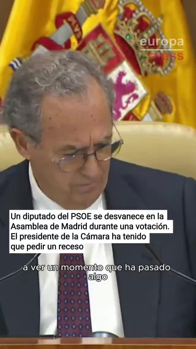 Vídeo: El desmai d'un diputat del PSOE obliga a suspendre el ple de Pressupostos en l'Assemblea de Madrid