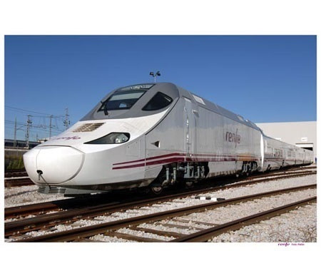 EuropaPress 1412804 galicia turismo  renfe refuerza trenes alvia madrid galicia mas mil plazas