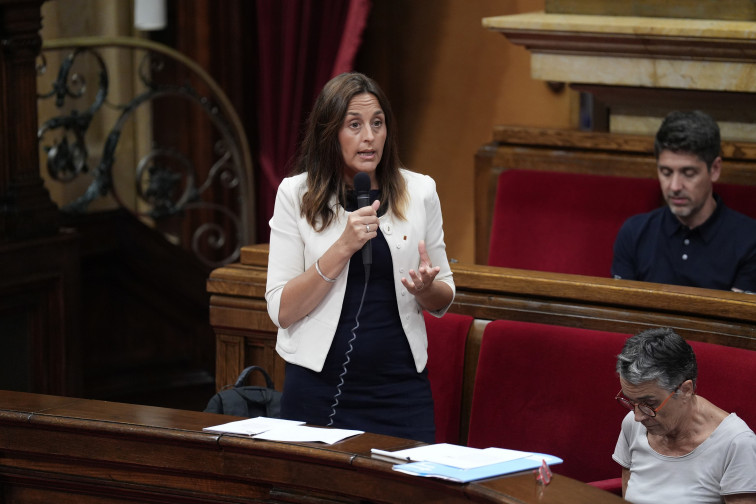 La consellera Niubó ratifica la proposta de calendari escolar malgrat les protestes dels sindicats