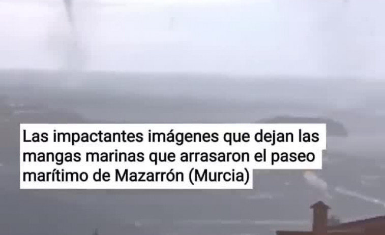 Vídeo: La fúria de la màniga marina a Mazarrón deixa una imatges impressionants