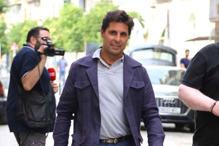 Alta traïció? Denuncien a Fran Rivera per demanar a Trump que intervingui a Espanya contra Sánchez