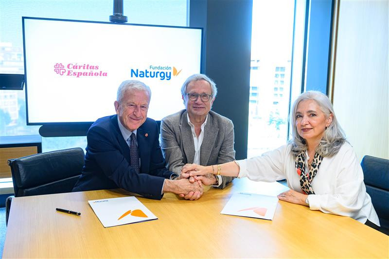 Renovación colaboración Fundación Naturgy y Cáritas