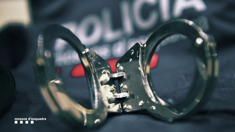 Detenen a un home per entrar a robar a un pis de Sant Antoni de Calonge i quedar-se a dormir