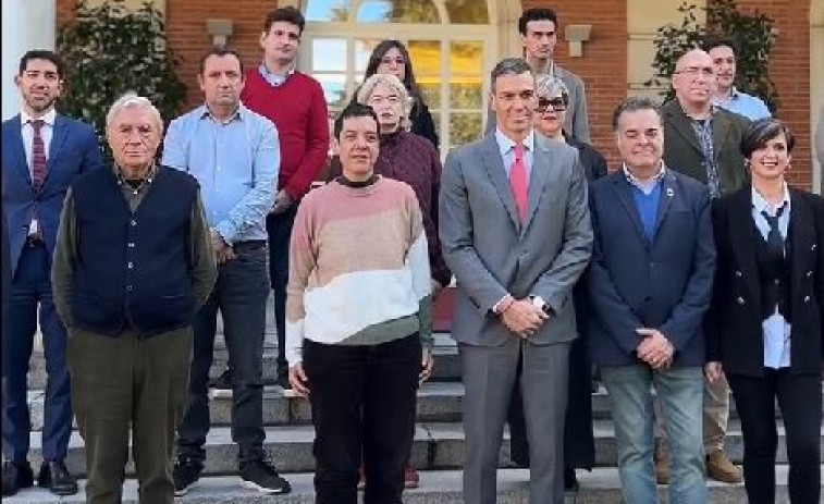 Vídeo: Sánchez escolta a les víctimes i posa rostre polític a la reparació després dels abusos de l'Església