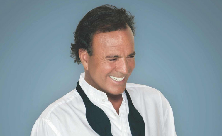 La Fiscalia investiga a Julio Iglesias després de la denúncia de dues extreballadores per presumpta agressió sexual