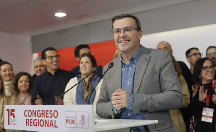 Gallardo deixa l'acta com a diputat del PSOE per a centrar-se el cas del germà de Pedro Sánchez