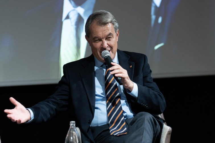 Artur Mas veu millores en el finançament però demana un front 