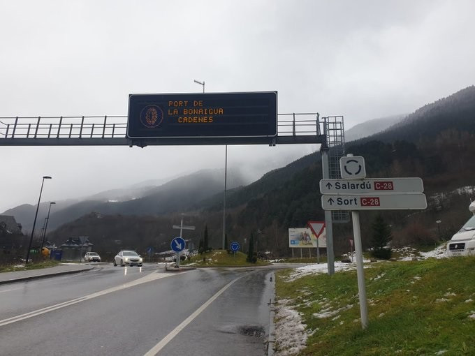 La neu complica la mobilitat a Catalunya: diverses carreteres tallades i trànsit restringit a Lleida