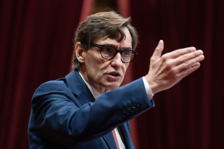 Salvador Illa ja camina amb una sola crossa i podria tornar 