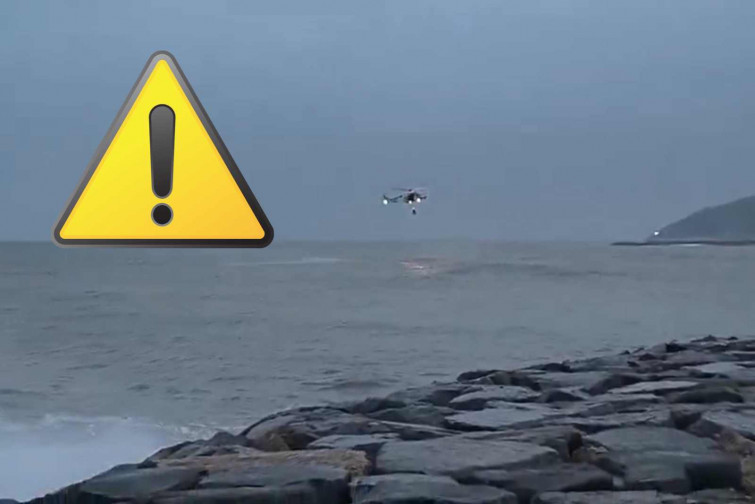 Windsurfista imprudent a Sitges: ignora els avisos i necessita ser rescatat ennmig del temporal