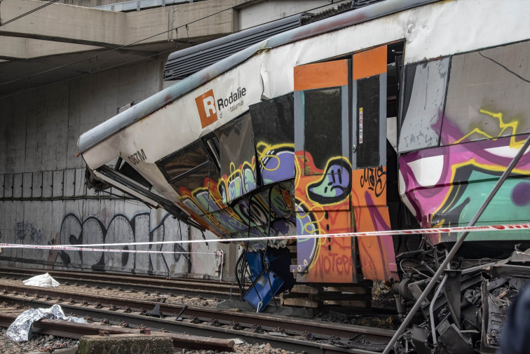 Així es va produir l'accident de Gelida: el mur va caure just quan passava el tren de Rodalies