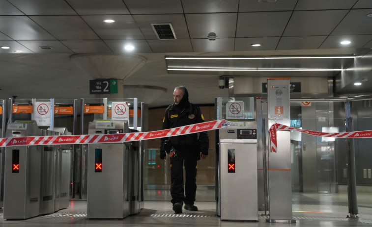 Finalitza la reunió entre Generalitat, Renfe, Adif i maquinistes sense data per a la reactivació del servei de Rodalies