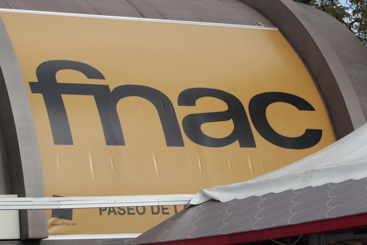 FNAC