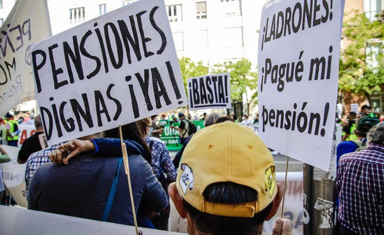 Què passa ara amb les pensions? El decret cau, però la revaloració segueix endavant
