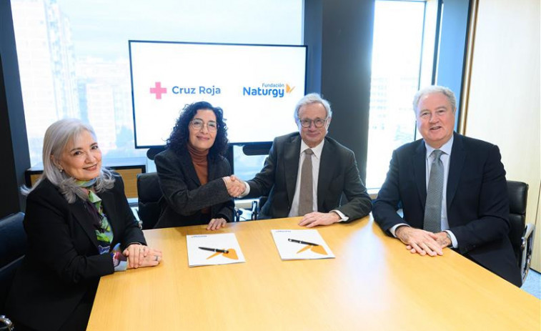 Fundació Naturgy i Creu Roja renoven la seva aliança: així ajuden a 22.000 famílies