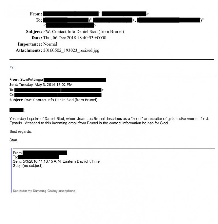 Retiren arxius d'Epstein després de filtrar dades de víctimes