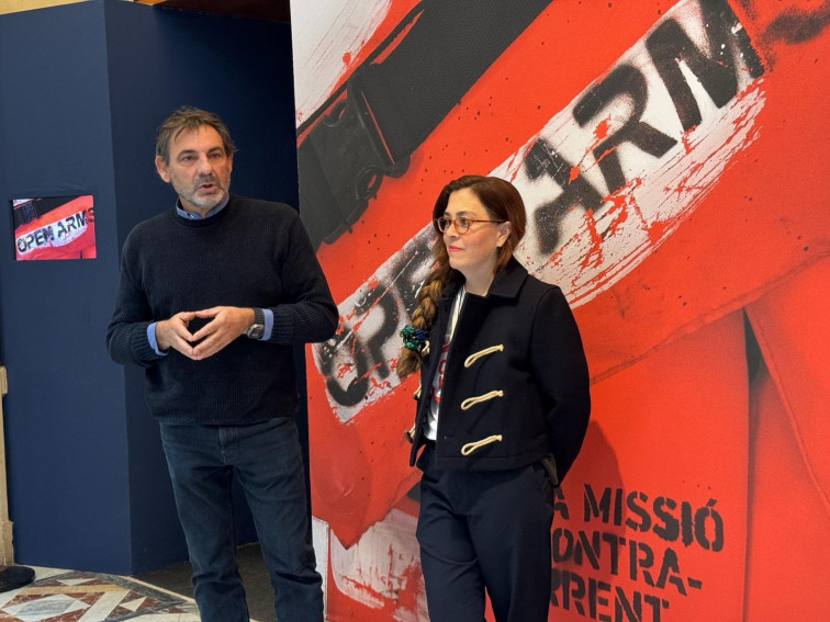 Camps, de l'Open Arms, celebra regularitzar a migrants per deixar de 