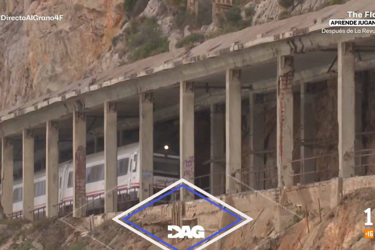 Alerta al Garraf: imatges mostren el perillós estat de les vies del tren R2 Sud de Rodalies