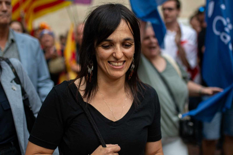 VÍDEO | Sílvia Orriols, d'Aliança Catalana, riu en veure un vídeo on crida 