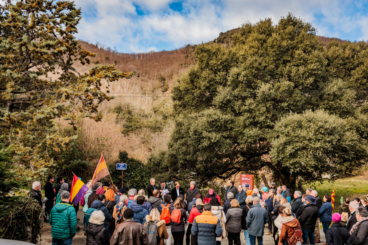 Acto de inauguración de la ruta del exilio que atraviesa los municipios de la Vajol y Morellàs i les Illes (Girona)