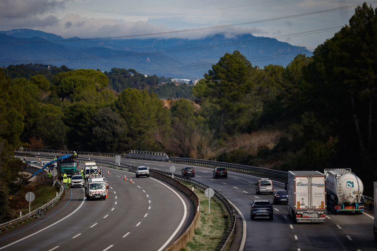 L'AP-7 restableix aquesta matinada la circulació cap al sud amb els tres carrils