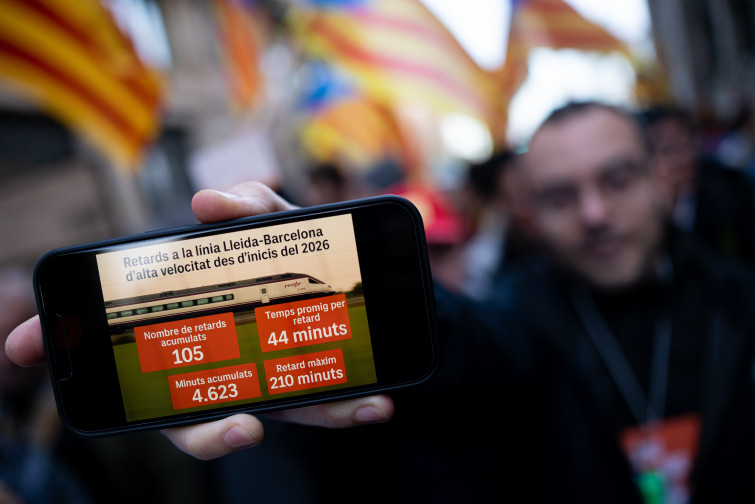 Rodalies, epicentre del conflicte, mentre el Govern i els sindicats continuen negociant