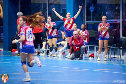 El Sant Vicenç mete presión al líder, mientras que el Sant Joan Despí aprieta la zona alta de la Plata Femenina