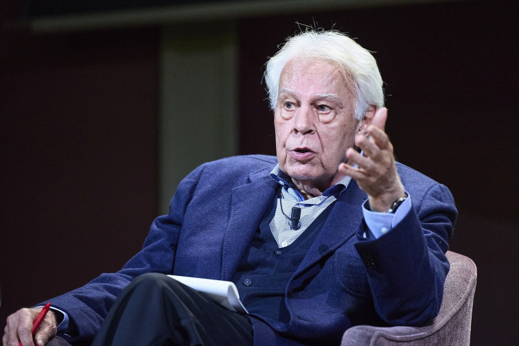 Felipe González continua alimentant a la dreta: dur atac de l'expresident contra Pedro Sánchez