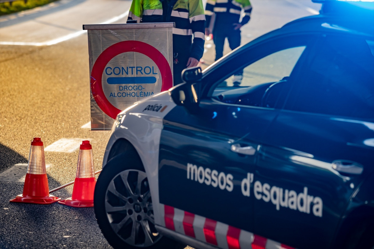 EuropaPress 7290637 control mossos desquadra