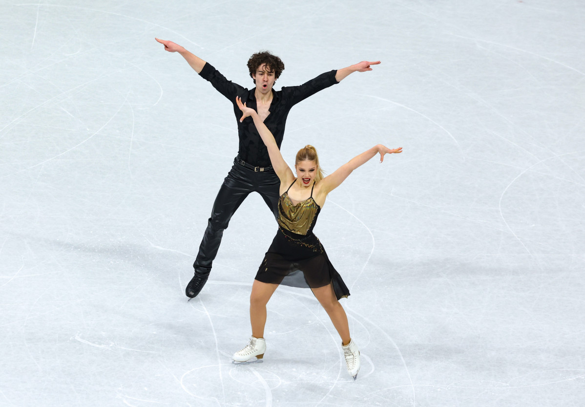 EuropaPress 7278049 09 february 2026 italy milan spains sofia val and asaf kazimov in action