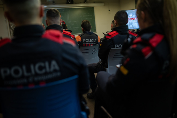 Acord entre Interior i Mossos: pujada salarial de 4.000 euros i reducció horària