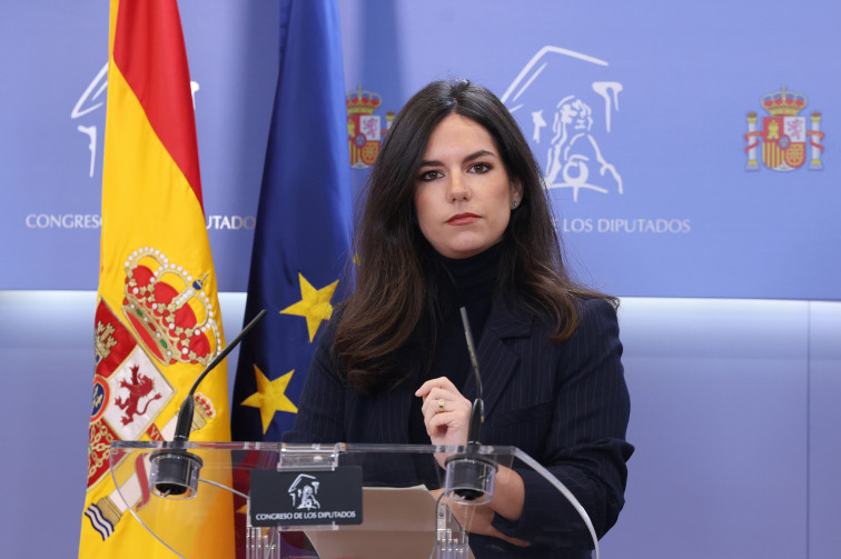 Vox carrega contra Junts per rebutjar la seva llei per a prohibir el burca i Junts li contesta: 